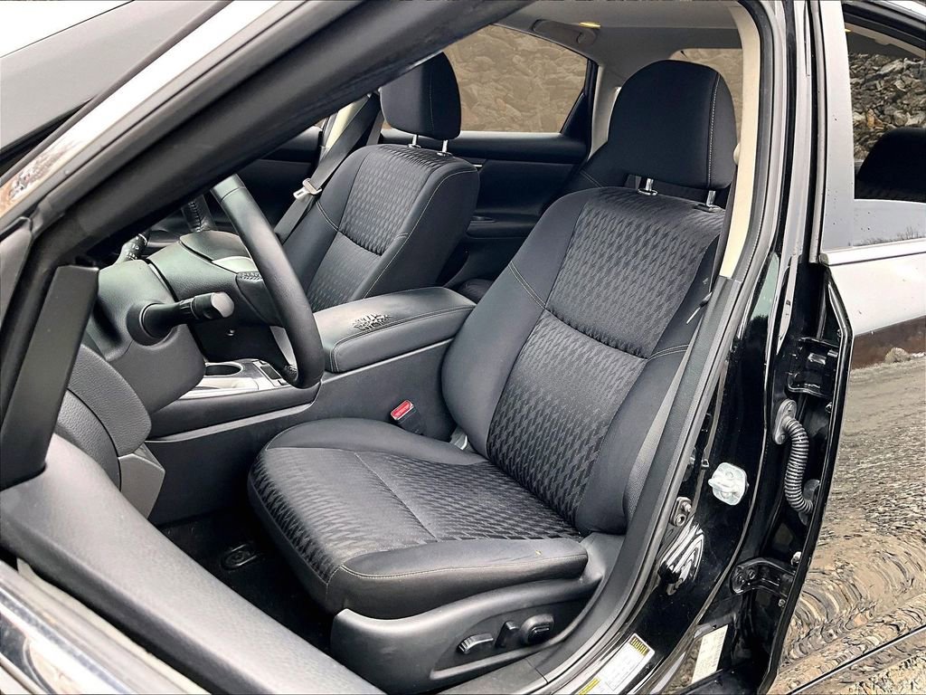 Used 2018 Nissan Altima 2.5 SV w/ 2.5 SV Technology Package image 20