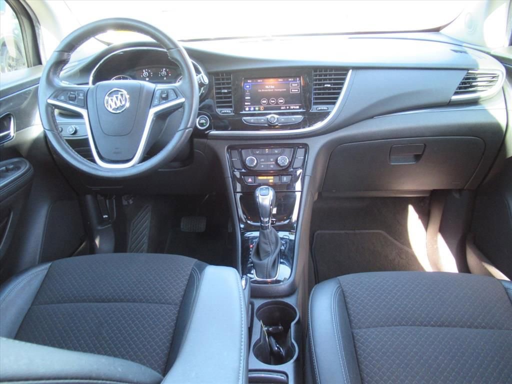 Used 2022 Buick Encore Preferred w/ Safety Package FWD image 12
