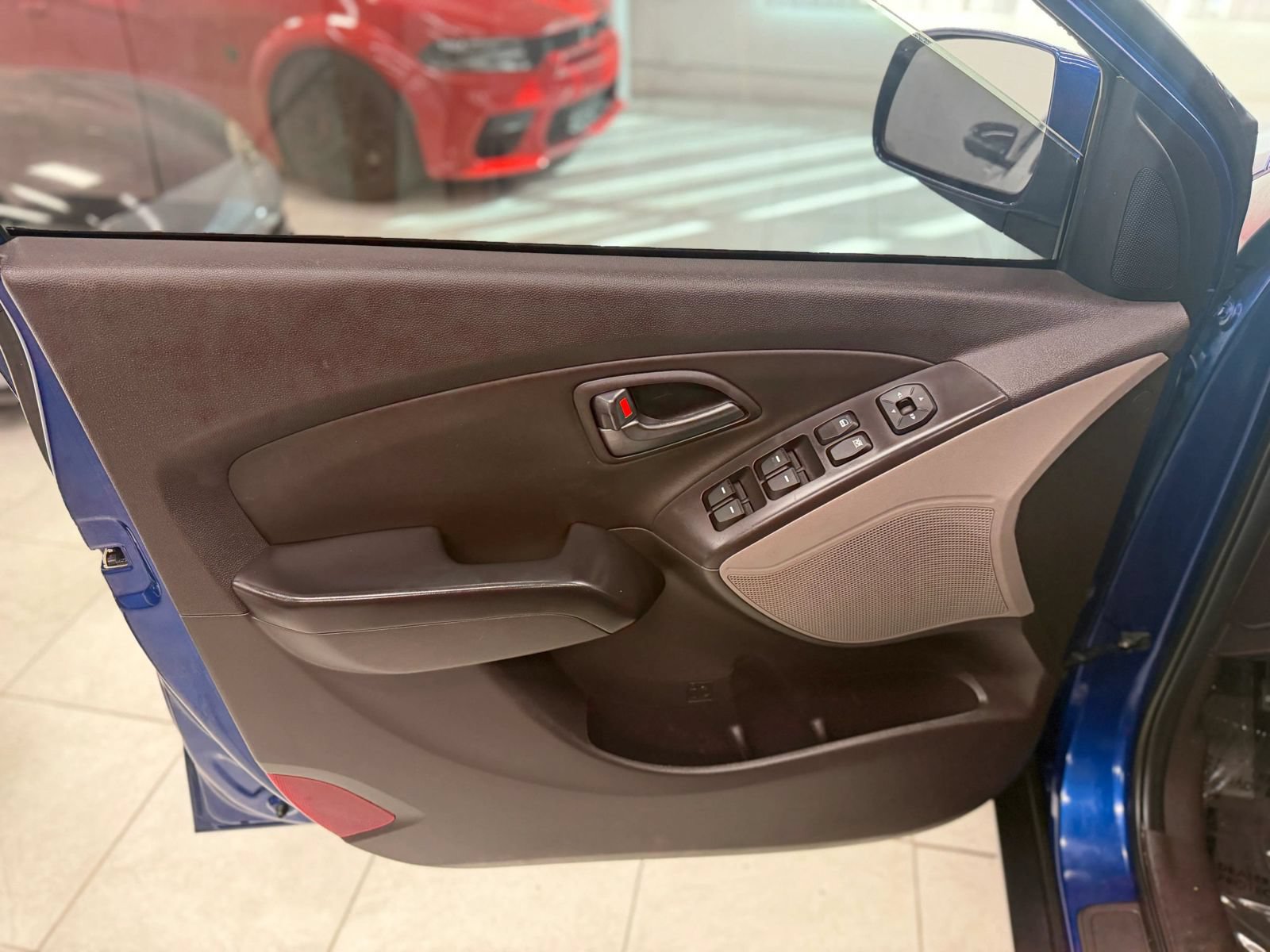 Used 2015 Hyundai Tucson SE AWD/4WD image 13