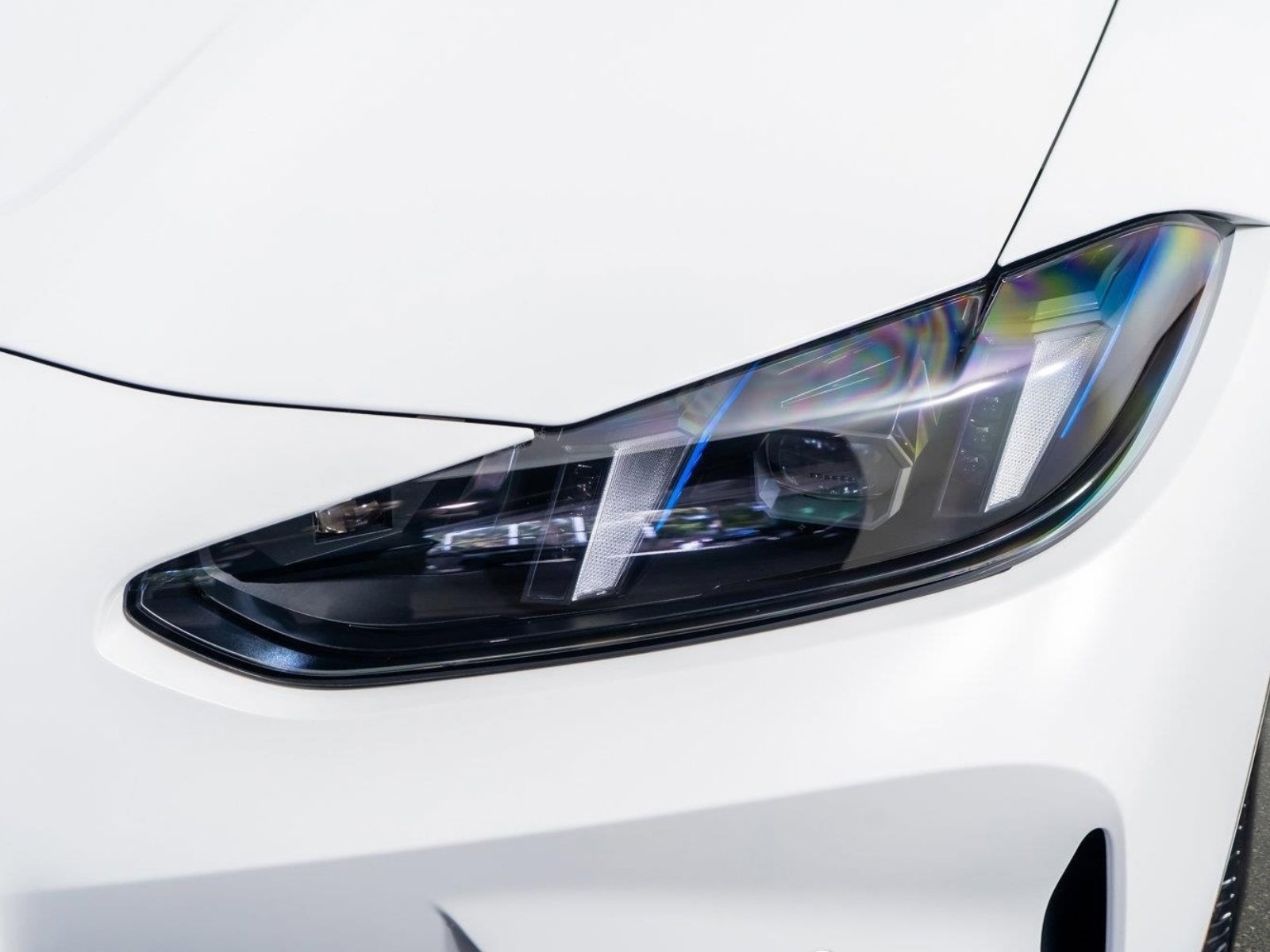 Used 2026 BMW M3 Competition image 24