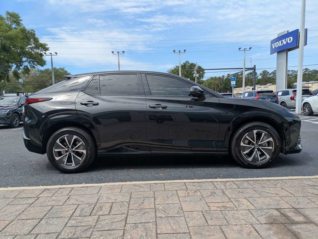 Used 2023 Lexus RZ 450e Premium w/ Technology Package AWD/4WD image 7