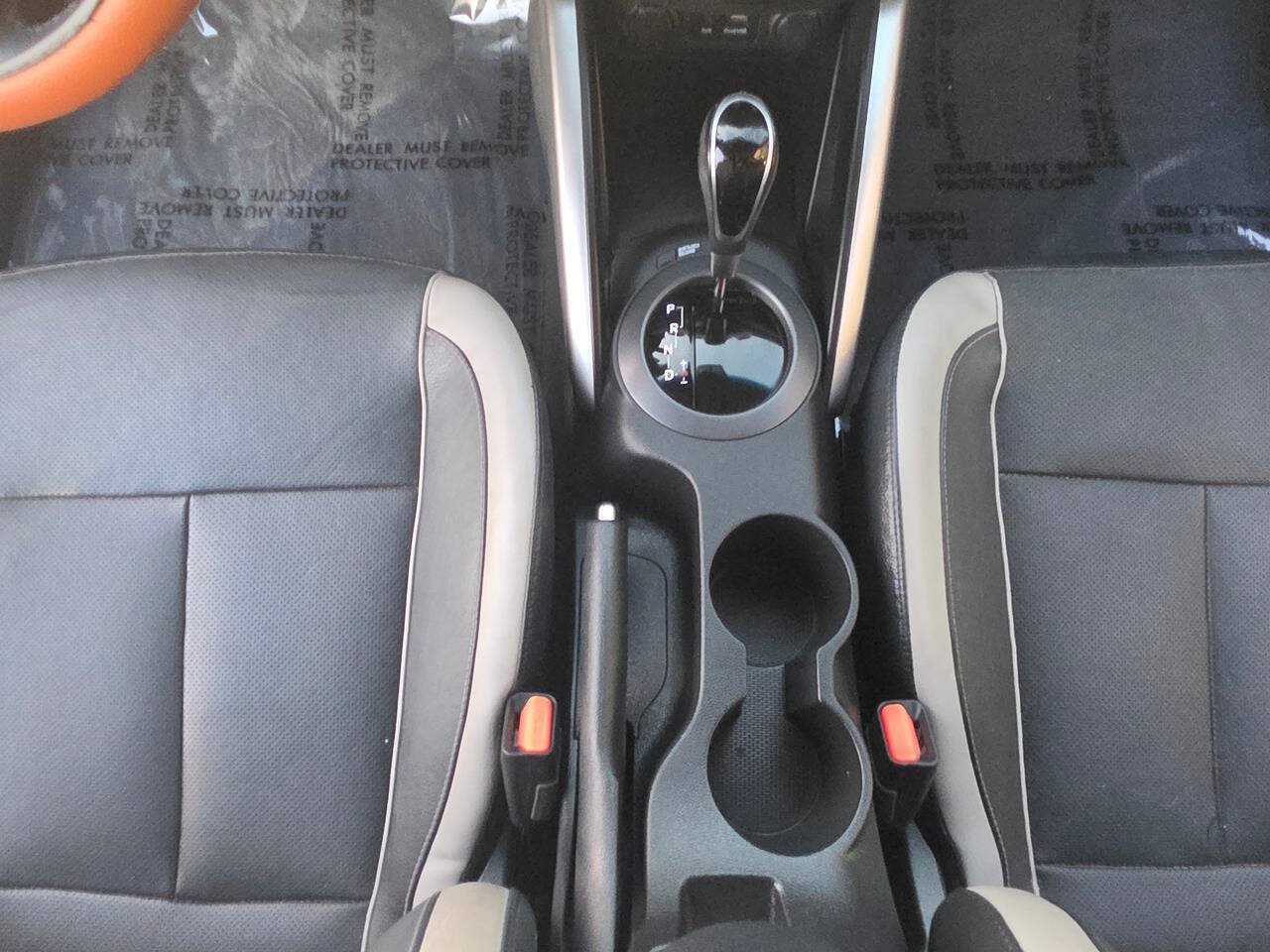 Used 2015 Hyundai Veloster Turbo FWD image 36