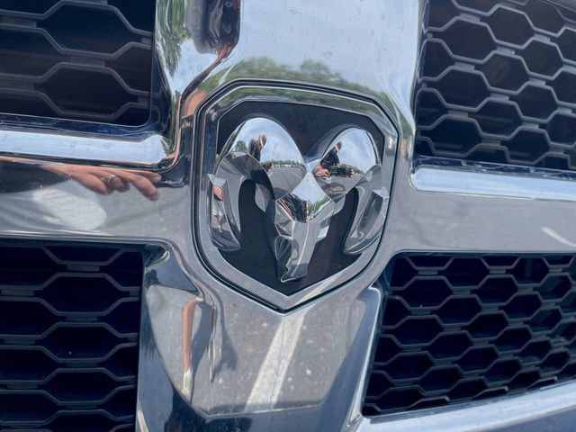 Used 2017 RAM 1500 Classic SLT AWD/4WD image 27
