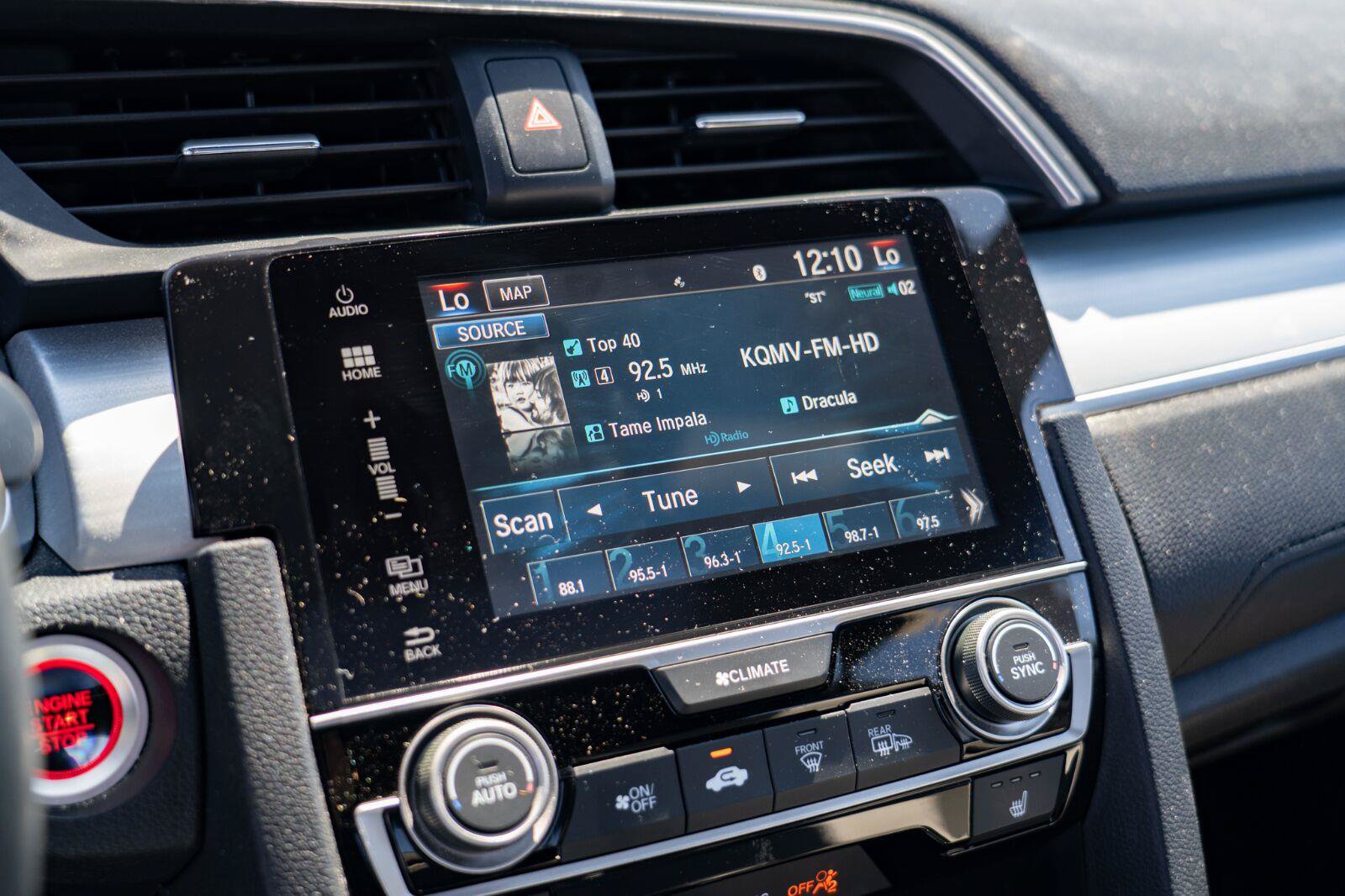 Used 2017 Honda Civic Touring image 14