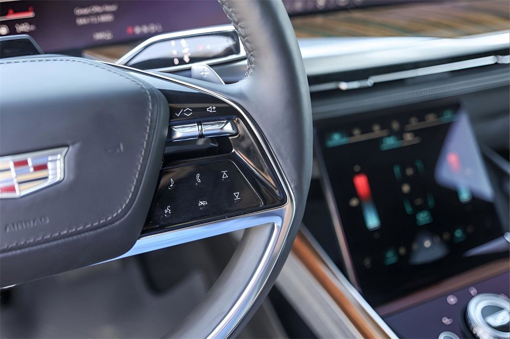 Certified 2025 Cadillac Escalade Sport Platinum w/ LPO, Floor Liner Package image 13