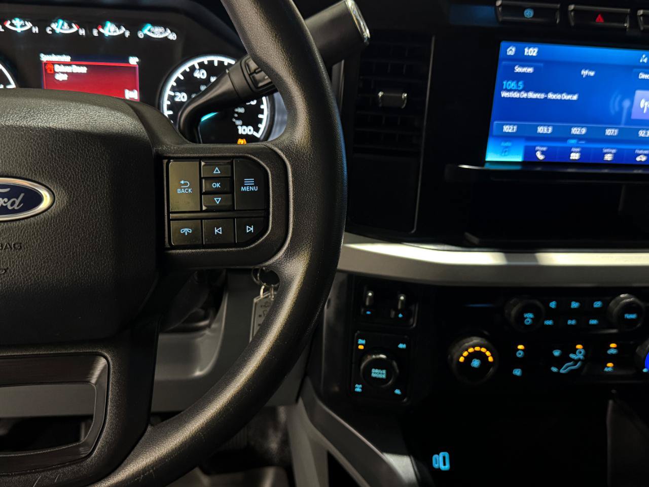 Used 2024 Ford F250 XLT AWD/4WD image 22
