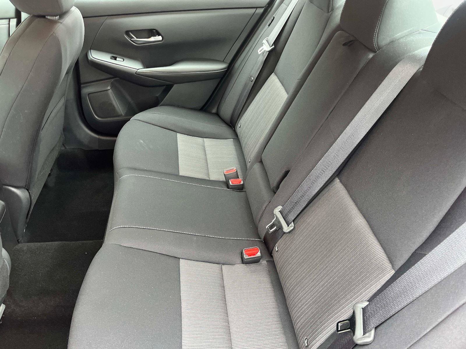 Used 2021 Nissan Sentra SV image 13