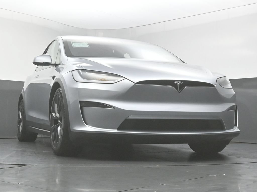 Used 2025 Tesla Model X AWD/4WD image 46