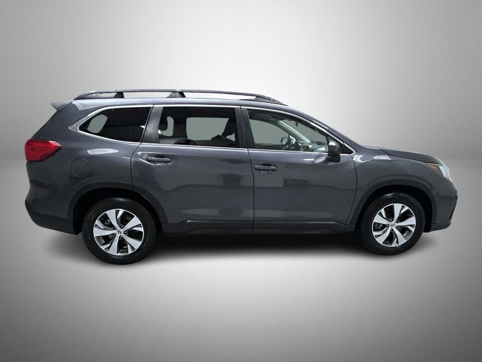 Used 2021 Subaru Ascent Premium image 4
