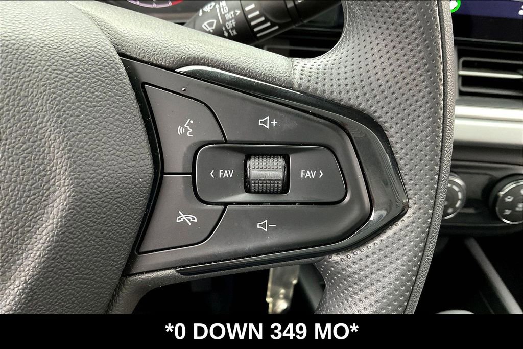 Used 2025 Chevrolet Trax LS image 14