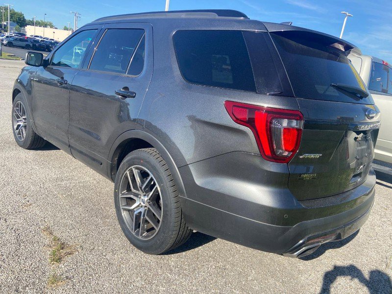 Used 2016 Ford Explorer Sport w/ Equipment Group 401A AWD/4WD image 5