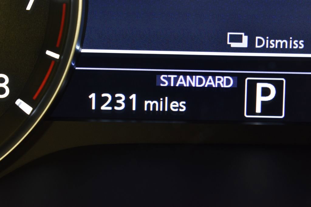 Certified 2025 INFINITI QX55 Luxe w/ Cargo Package image 5