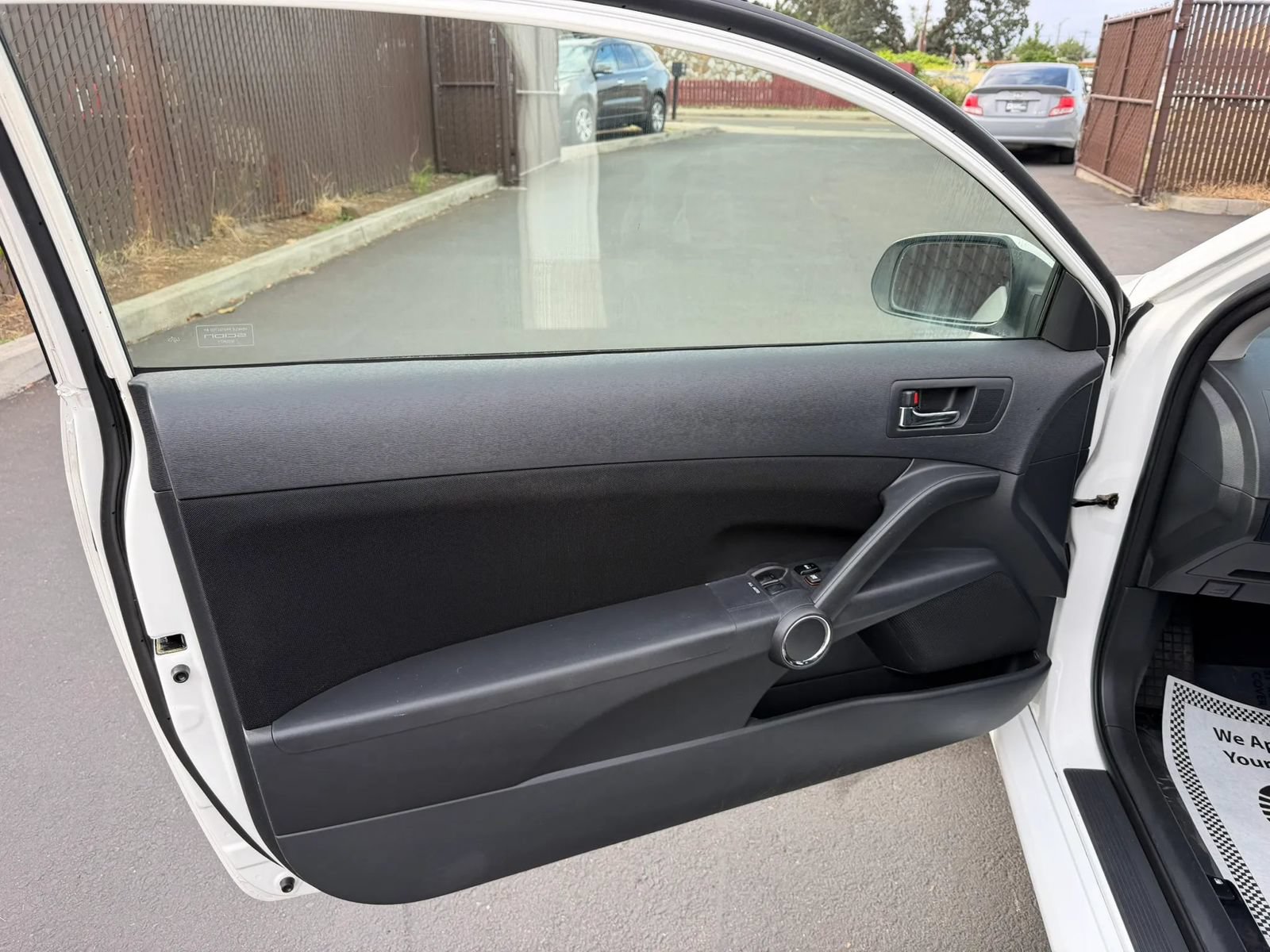 Used 2005 Scion tC FWD image 9