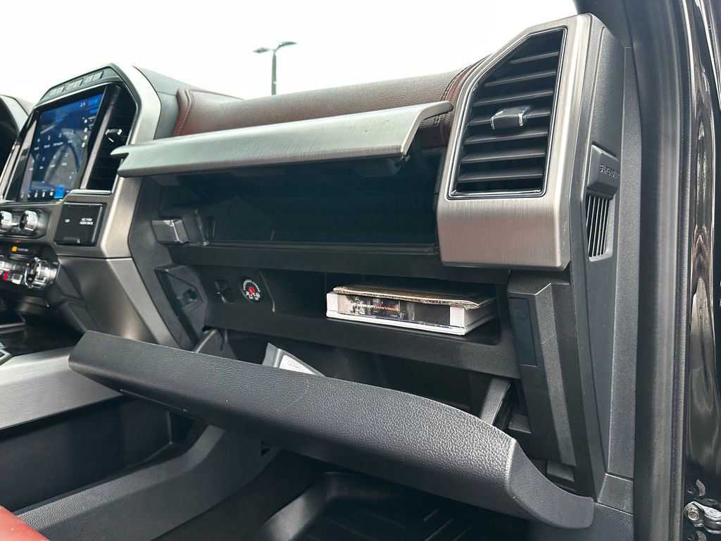 Used 2022 Ford F250 Platinum w/ FX4 Off-Road Package image 40