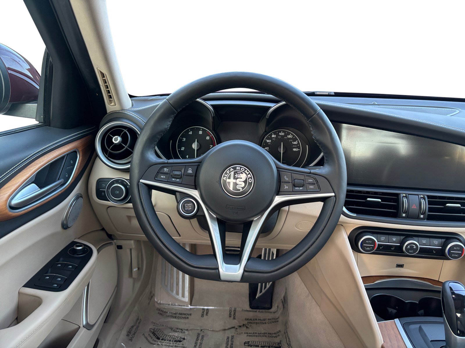 Used 2019 Alfa Romeo Giulia Ti w/ Quick Order Package 22X Lusso image 12