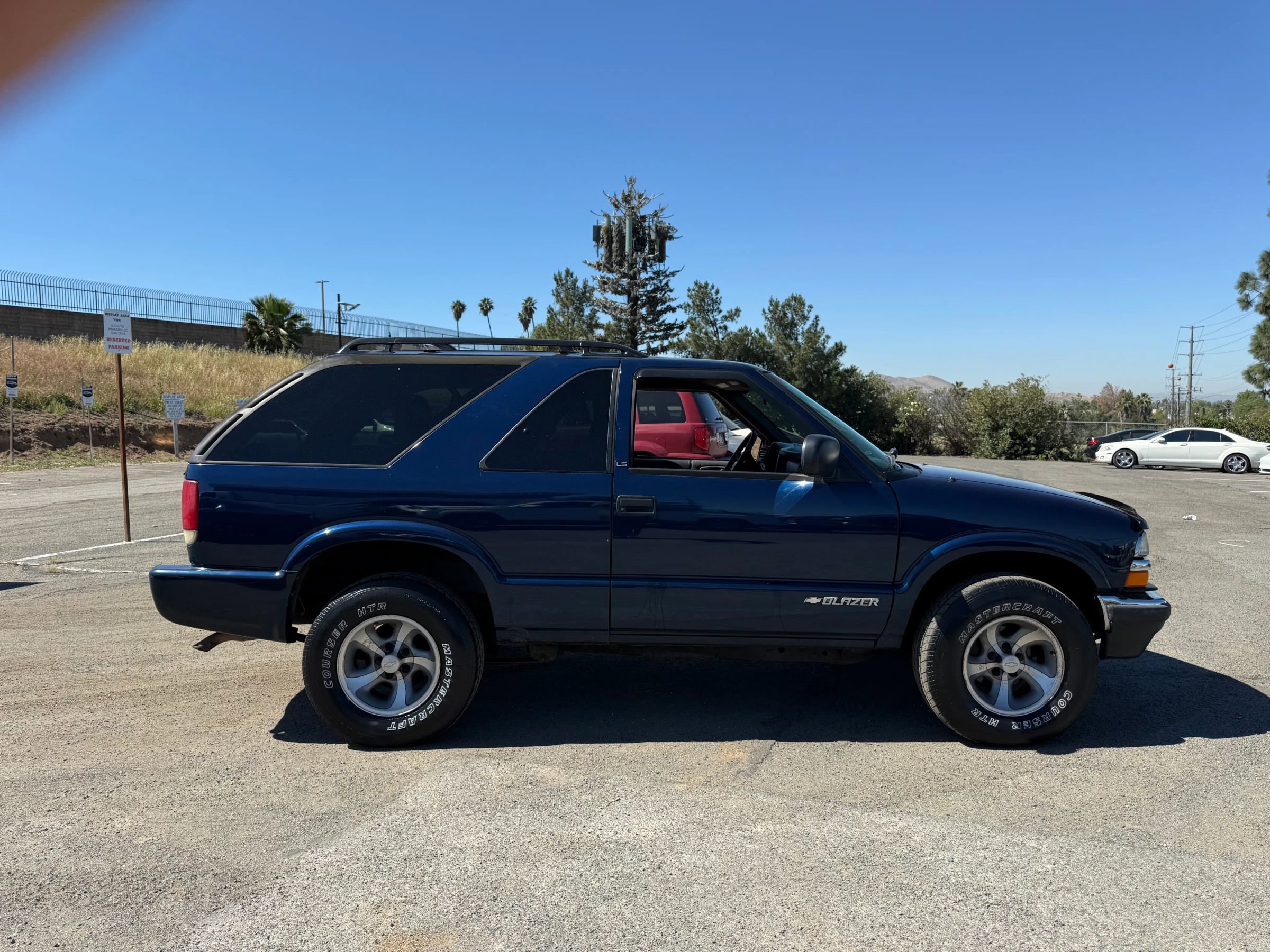 Used 2000 Chevrolet Blazer LS w/ LS Preferred Equipment Group image 7