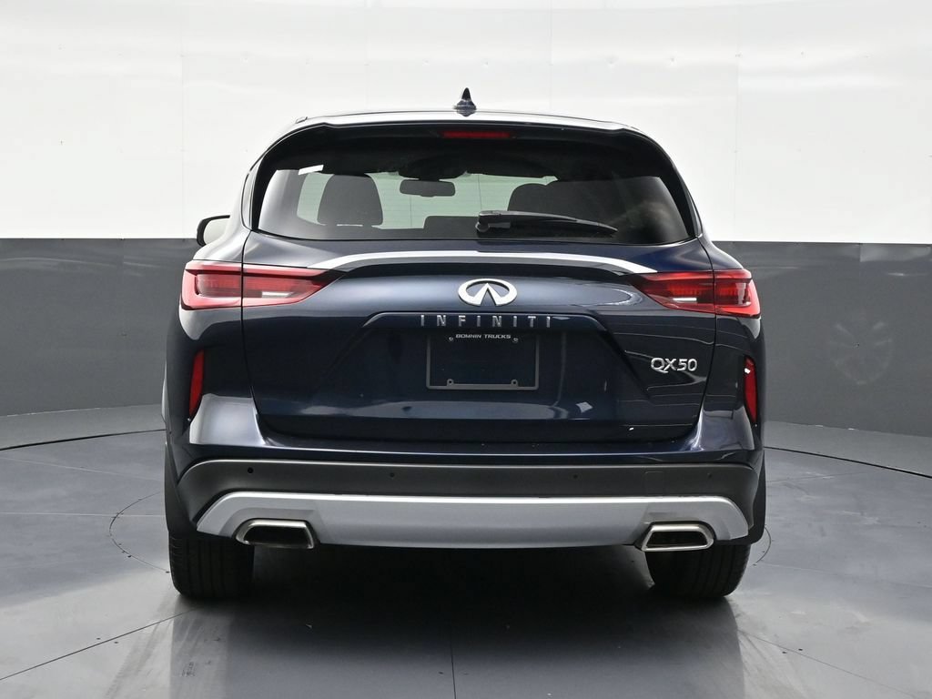 Used 2022 INFINITI QX50 Pure FWD image 4