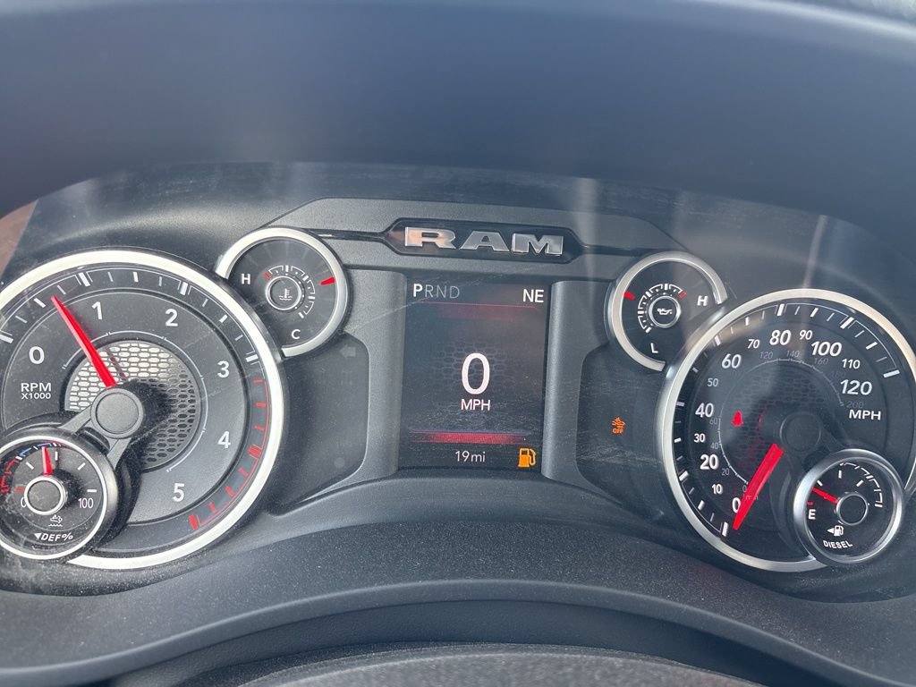New 2026 RAM 2500 Warlock AWD/4WD image 15