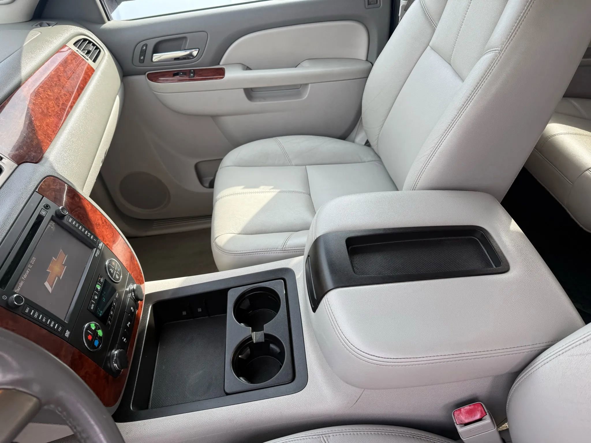 Used 2013 Chevrolet Silverado 1500 LTZ w/ LTZ Plus Package AWD/4WD image 14