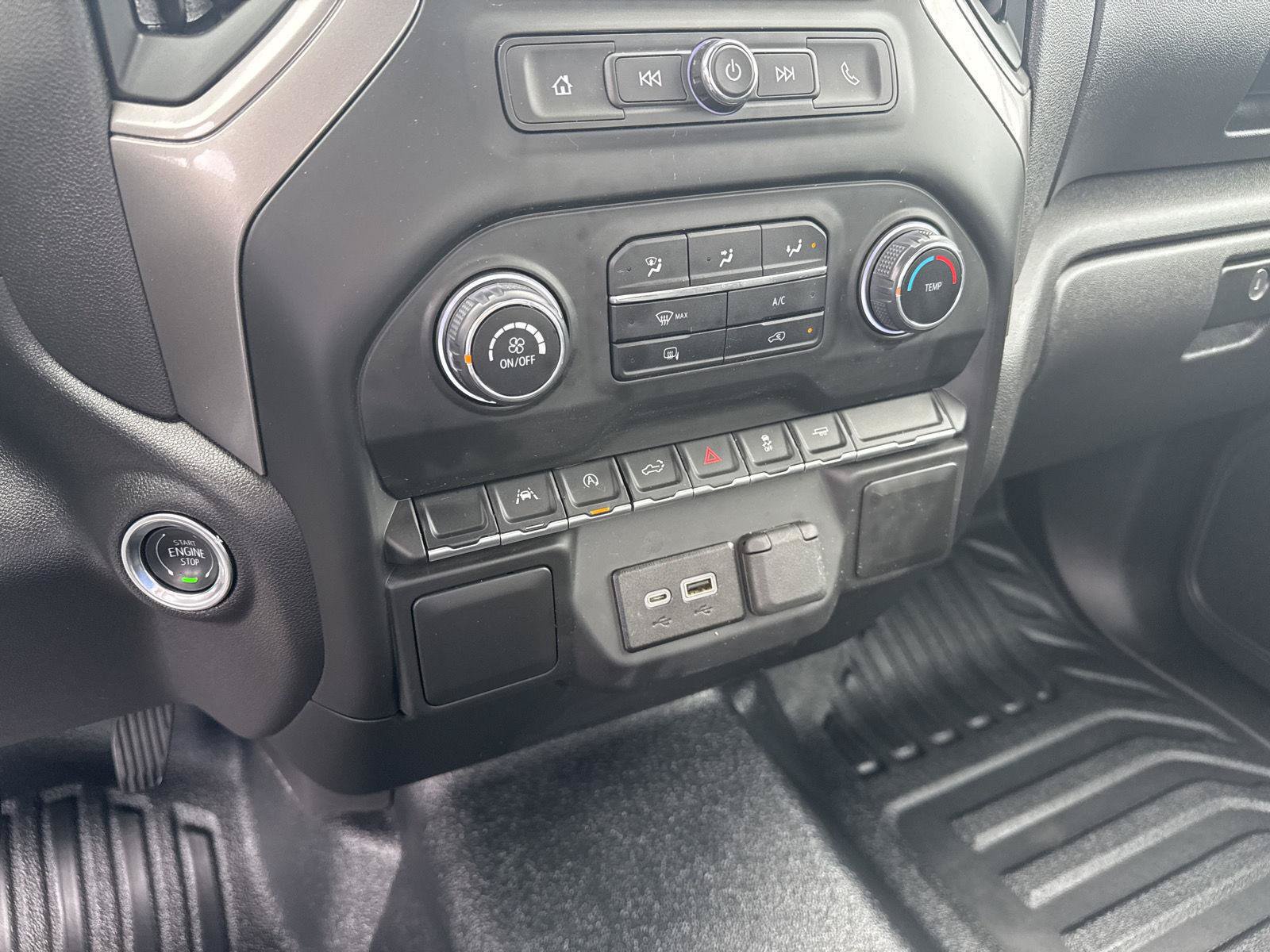 Used 2025 Chevrolet Silverado 1500 W/T RWD image 16