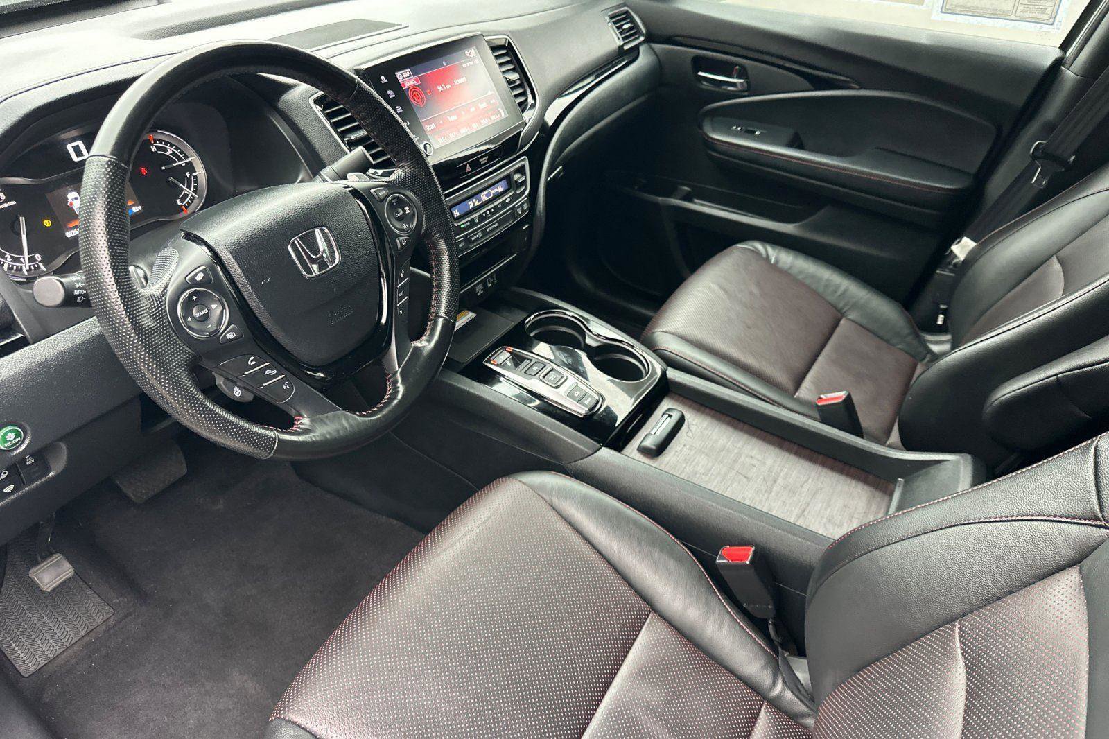 Certified 2023 Honda Ridgeline Black Edition image 4