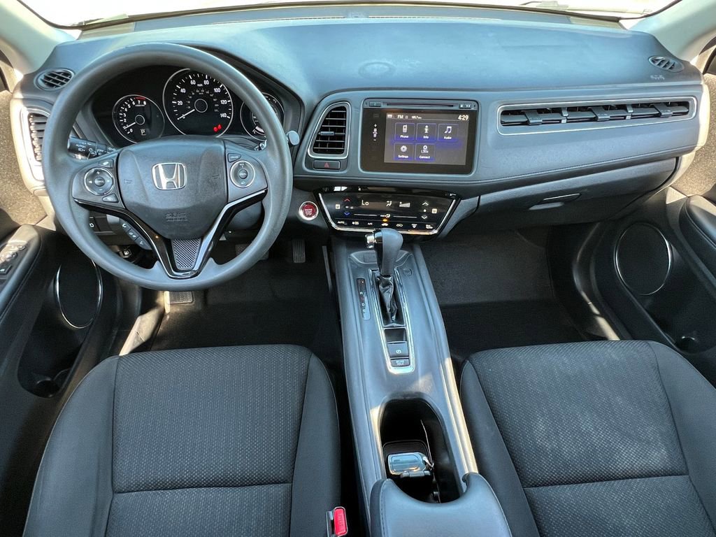Used 2017 Honda HR-V EX image 16