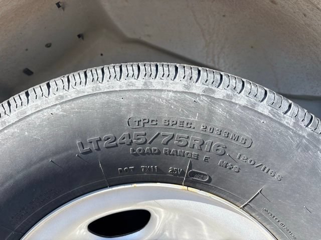 Used 2024 Chevrolet Express 2500 w/ Driver Convenience Package RWD image 14