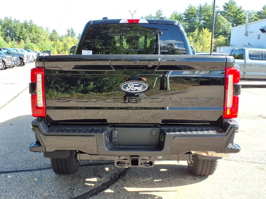New 2027 Ford F250 XLT w/ XLT Premium Package AWD/4WD image 6