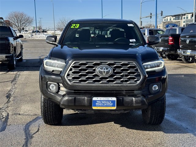 Used 2023 Toyota Tacoma TRD Off-Road w/ Black Out Package (TMS) image 3