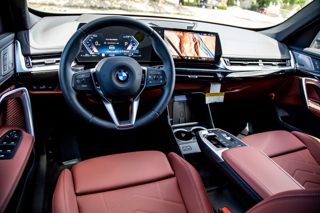 New 2026 BMW X1 xDrive28i w/ Technology Package AWD/4WD image 10