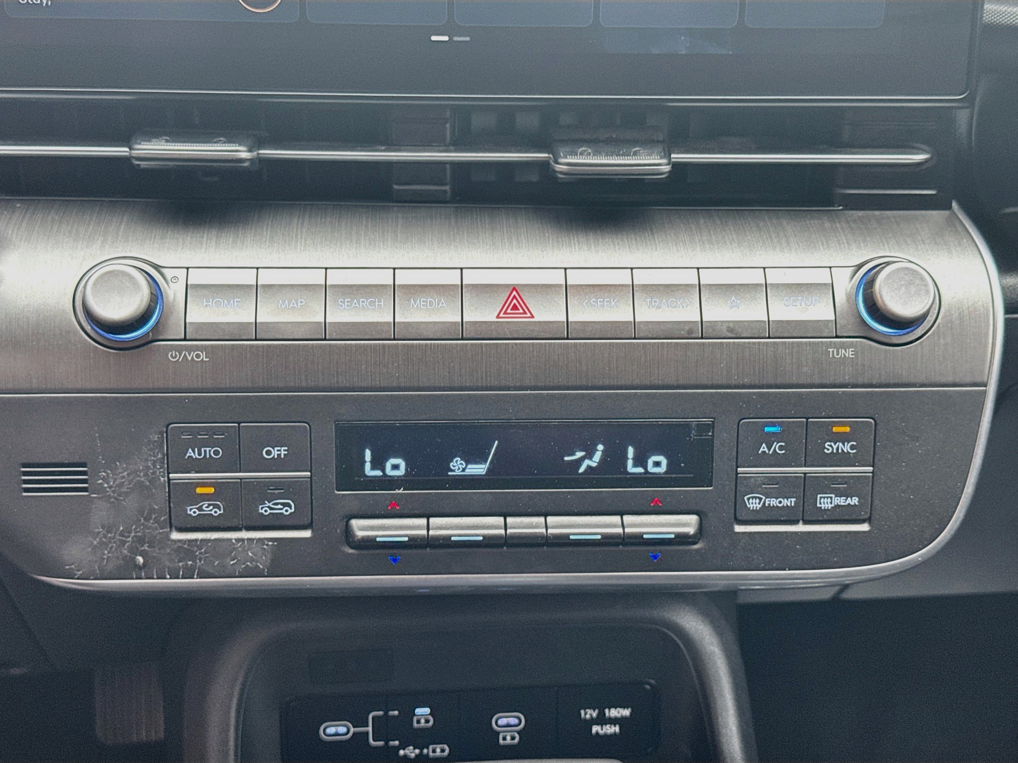 Used 2024 Hyundai Kona SEL FWD image 12