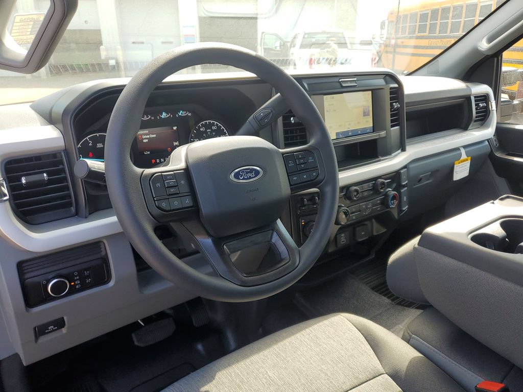 New 2026 Ford F550 4x4 SuperCab Super Duty image 22