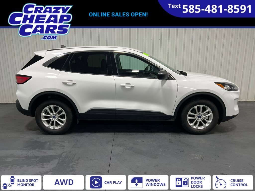 Used 2022 Ford Escape SE image 1