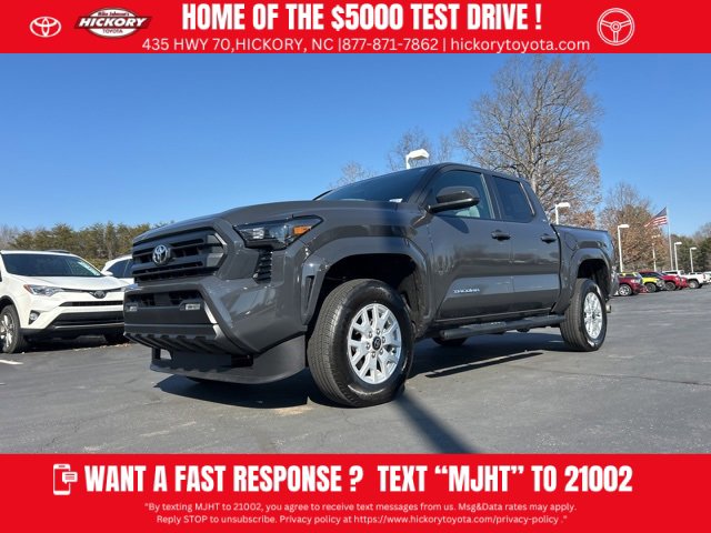 Used 2025 Toyota Tacoma SR5 image 1