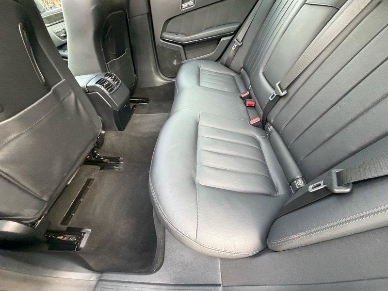 Used 2010 Mercedes-Benz E 550 Sedan image 36
