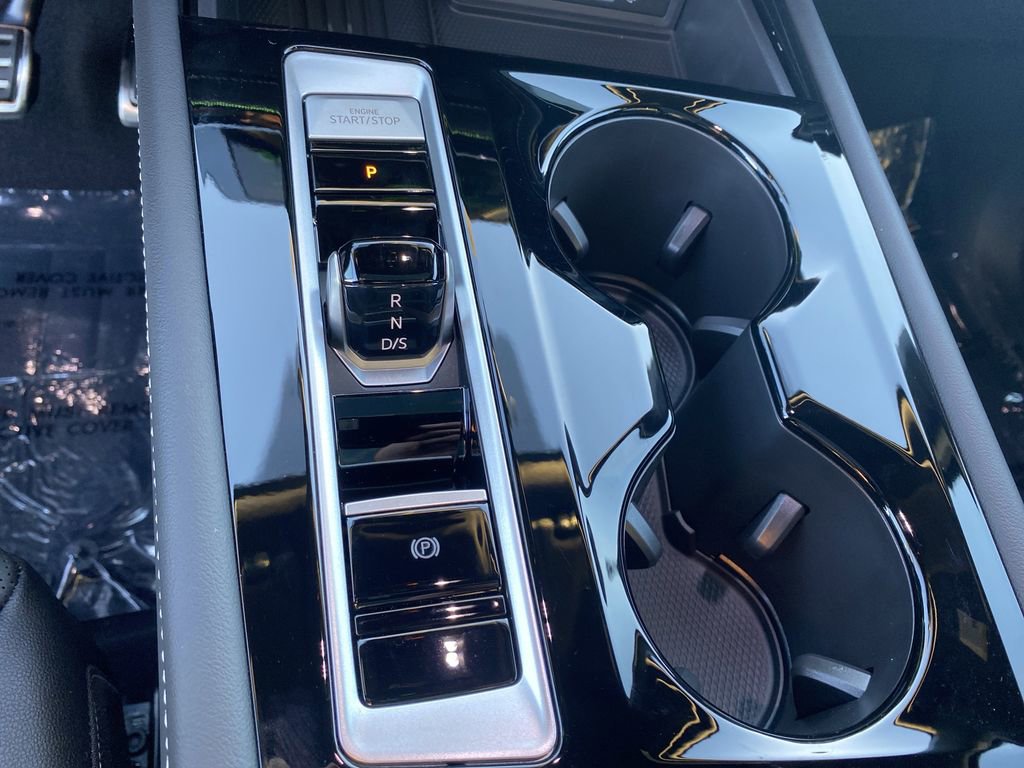 New 2026 Volkswagen Atlas Cross Sport SEL Premium R-Line image 24