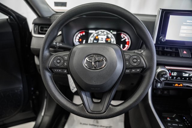 New 2025 Toyota RAV4 XLE image 29