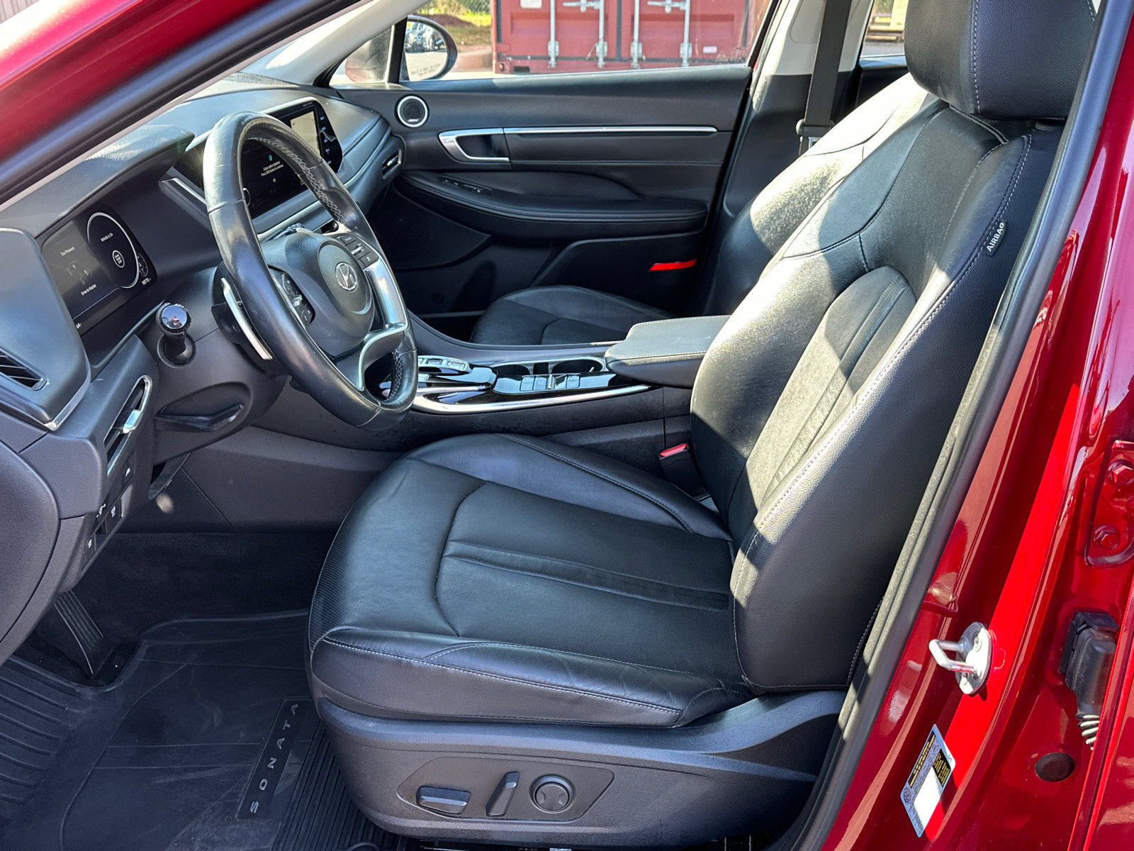 Used 2023 Hyundai Sonata Limited FWD image 11