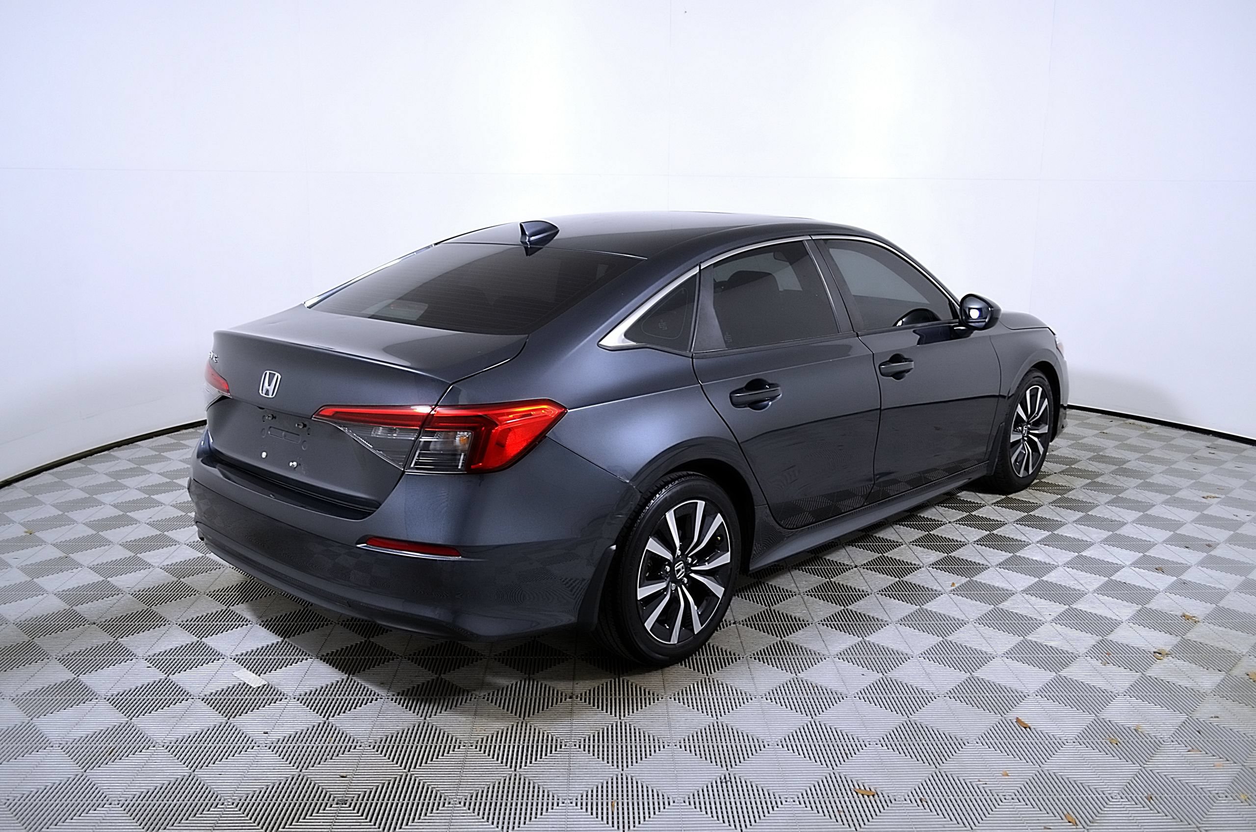 Used 2024 Honda Civic EX image 8
