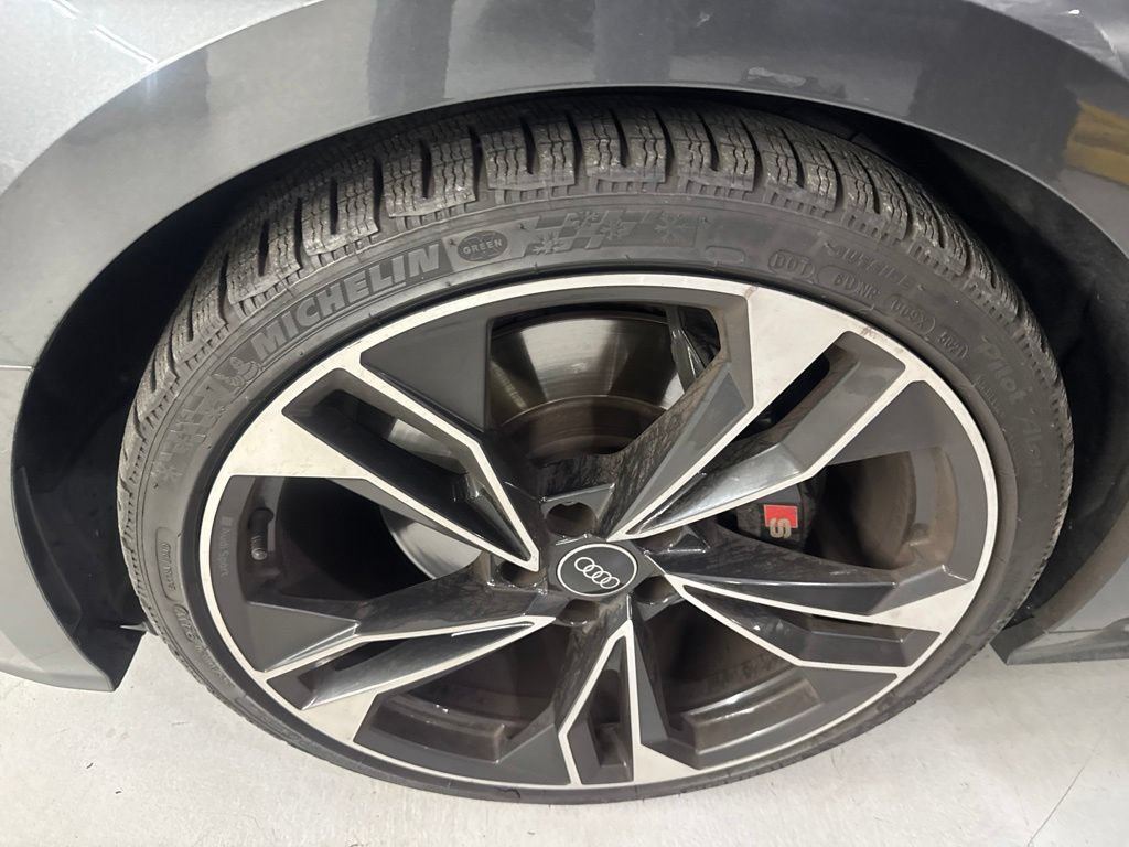 Used 2023 Audi S5 Prestige w/ Prestige Package AWD/4WD image 3