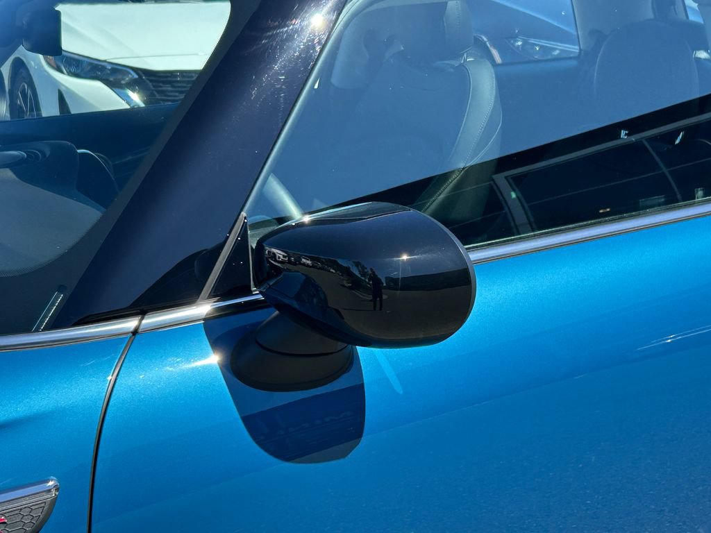 Used 2024 MINI Cooper S FWD image 10
