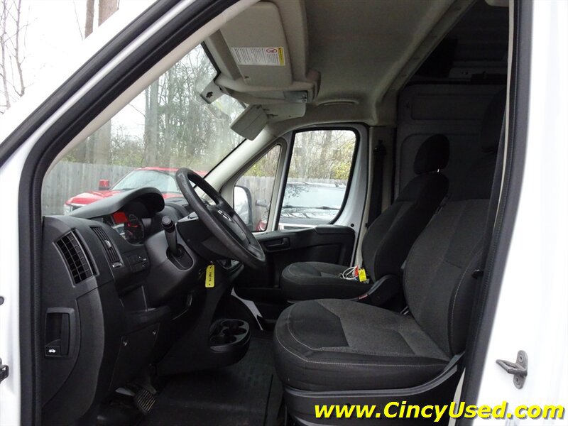 Used 2015 RAM ProMaster 2500 w/ Interior Convenience Group FWD image 11