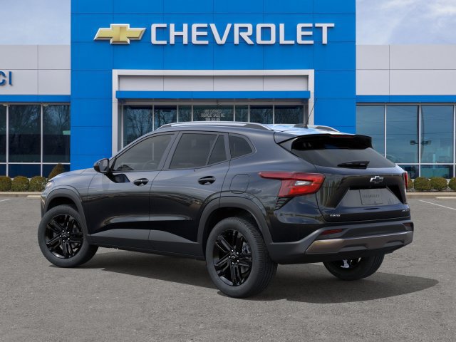 New 2026 Chevrolet Trax ACTIV w/ Sunroof Package FWD image 3
