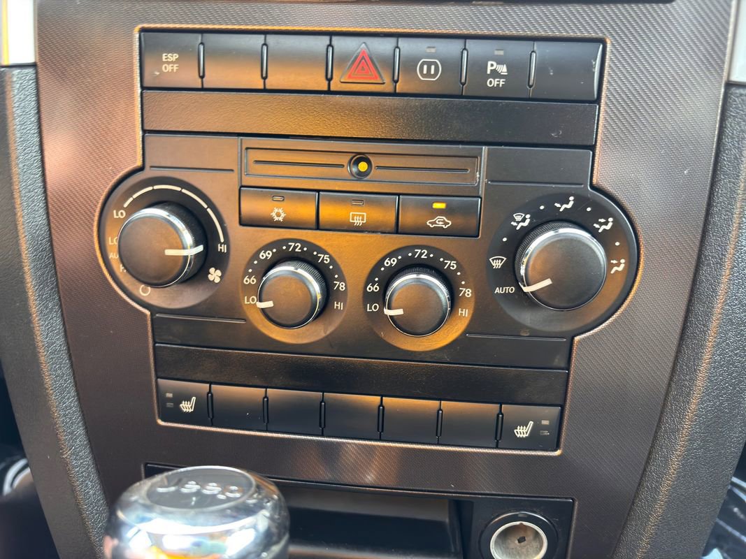 Used 2009 Jeep Grand Cherokee SRT8 w/ SRT Option Group II image 31