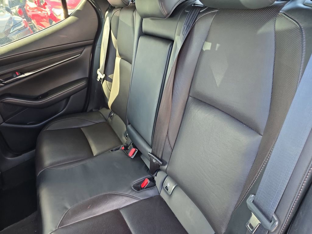 Used 2023 MAZDA MAZDA3 s image 12