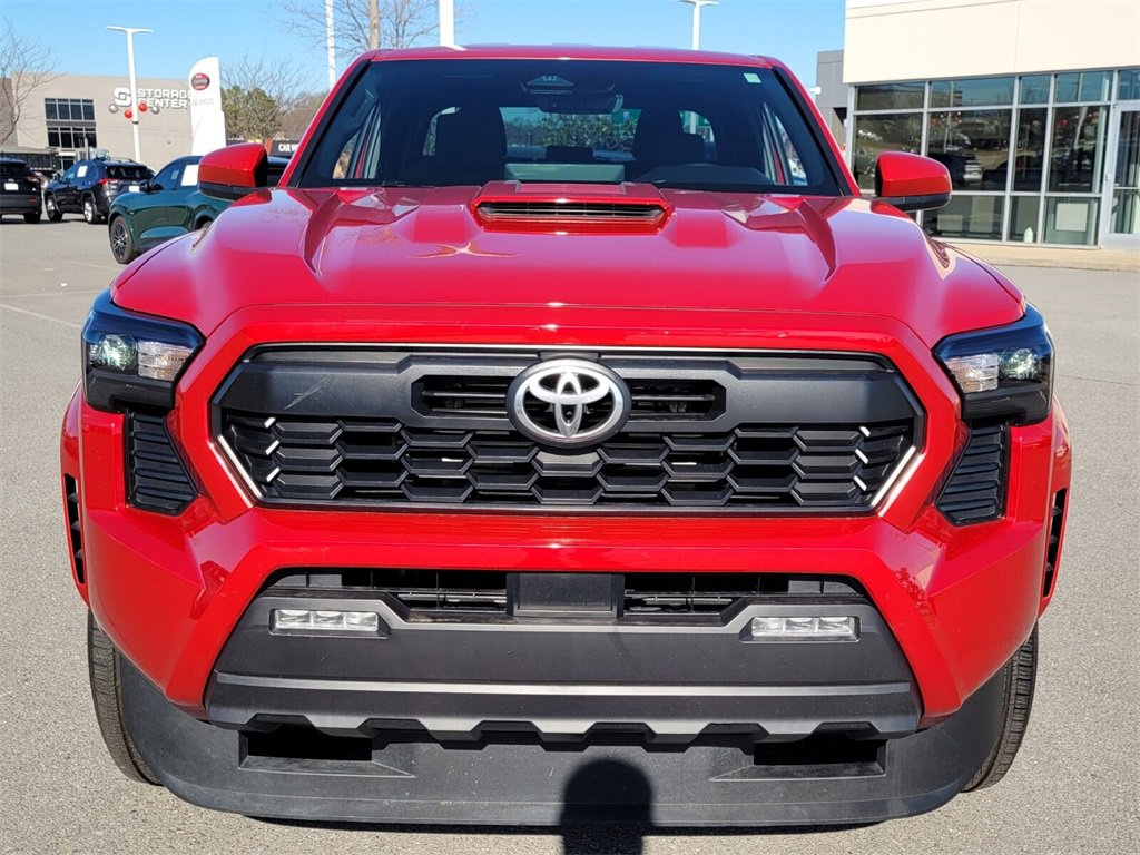 Used 2024 Toyota Tacoma TRD Sport image 14