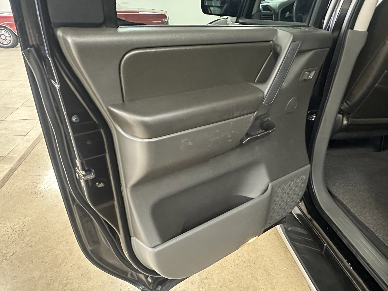 Used 2007 Nissan Titan SE image 44