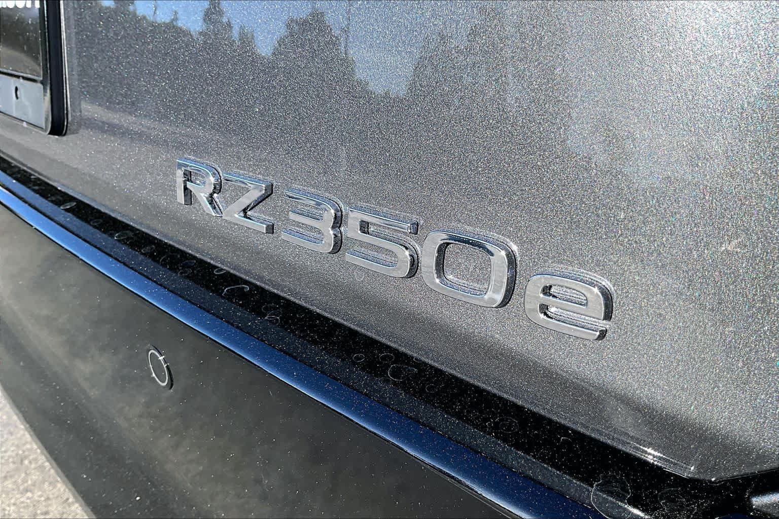 New 2026 Lexus RZ 350e 2WD image 8