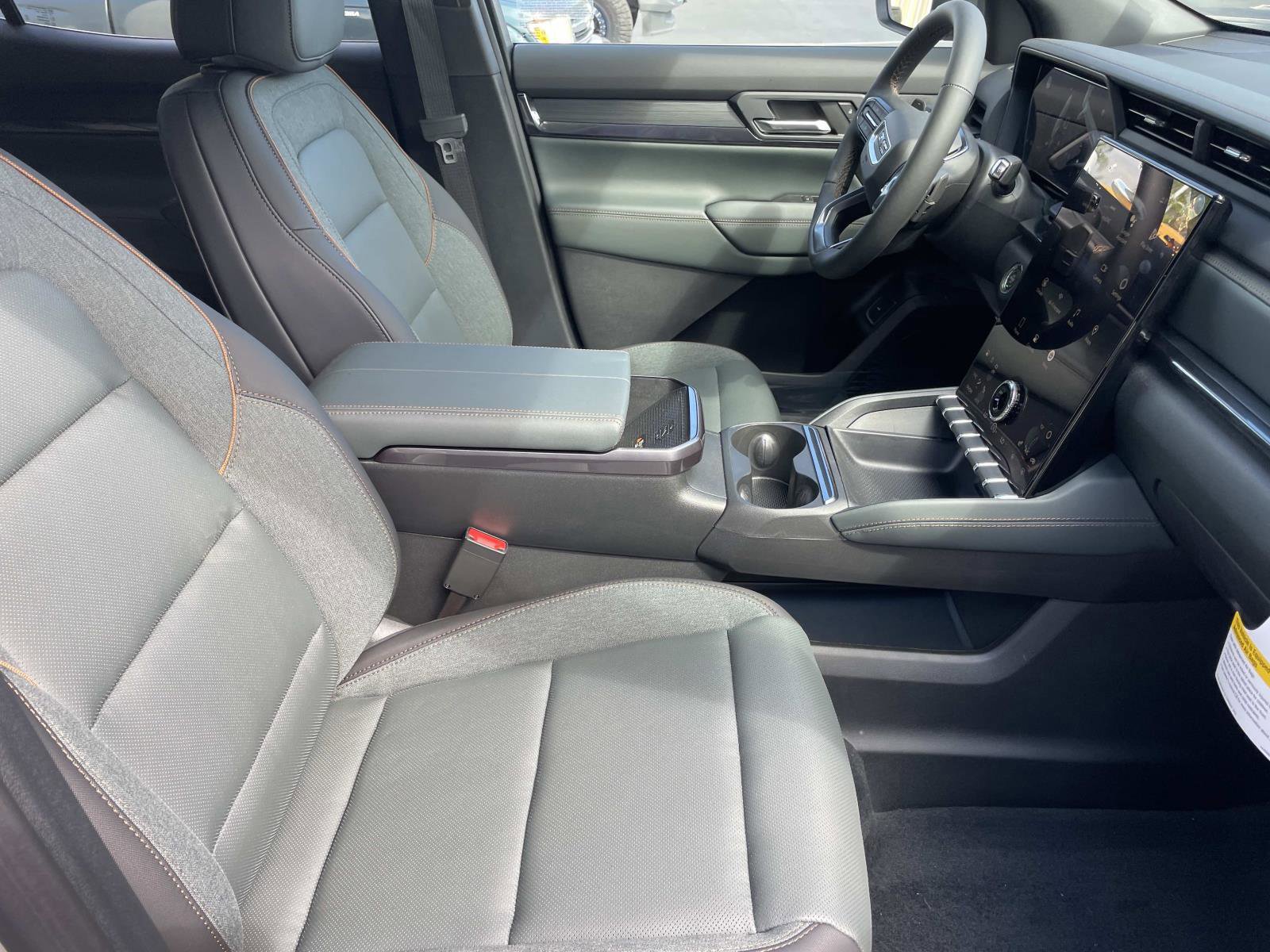 New 2026 GMC Terrain AT4 image 27