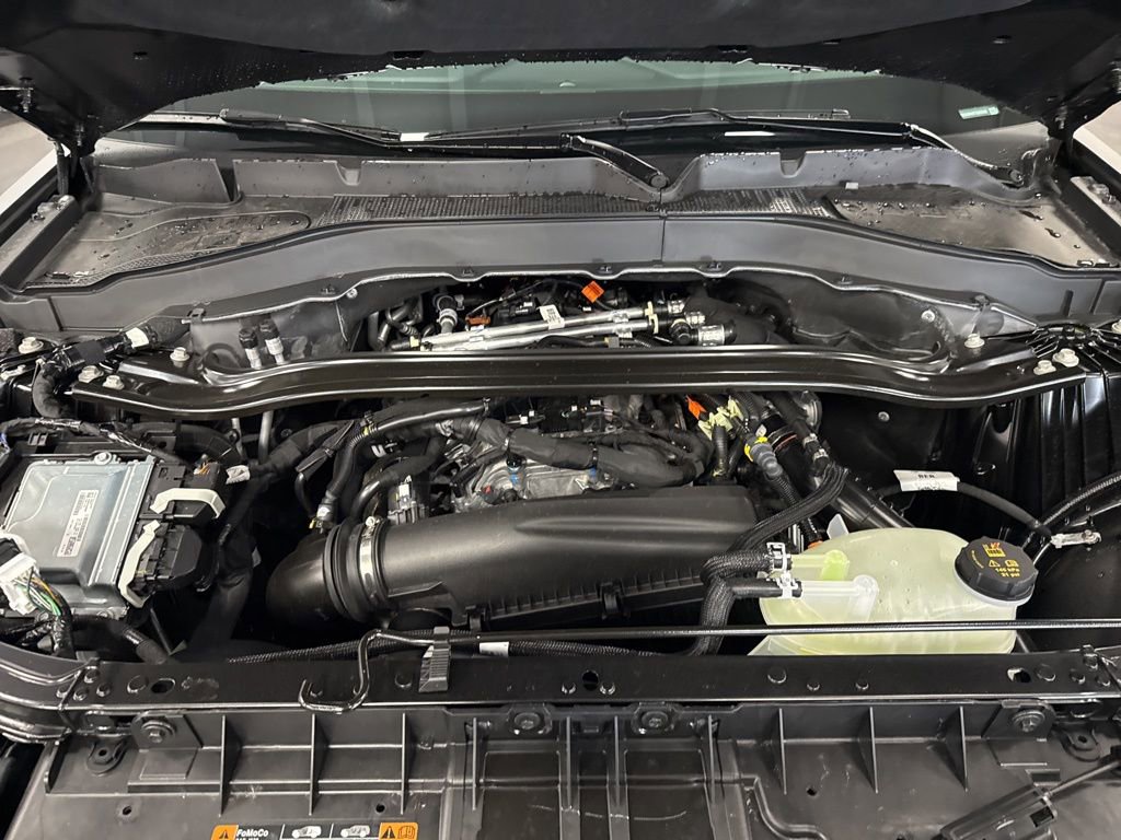 New 2026 Ford Explorer Platinum image 15